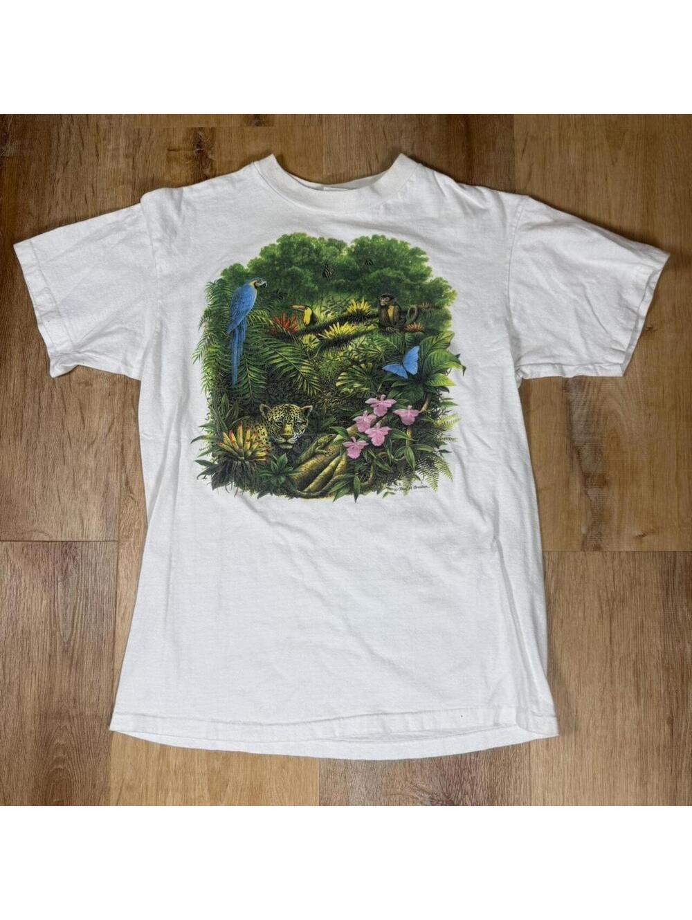 90s Vintage Rainforest Conservation Graphic Tee – White (M)